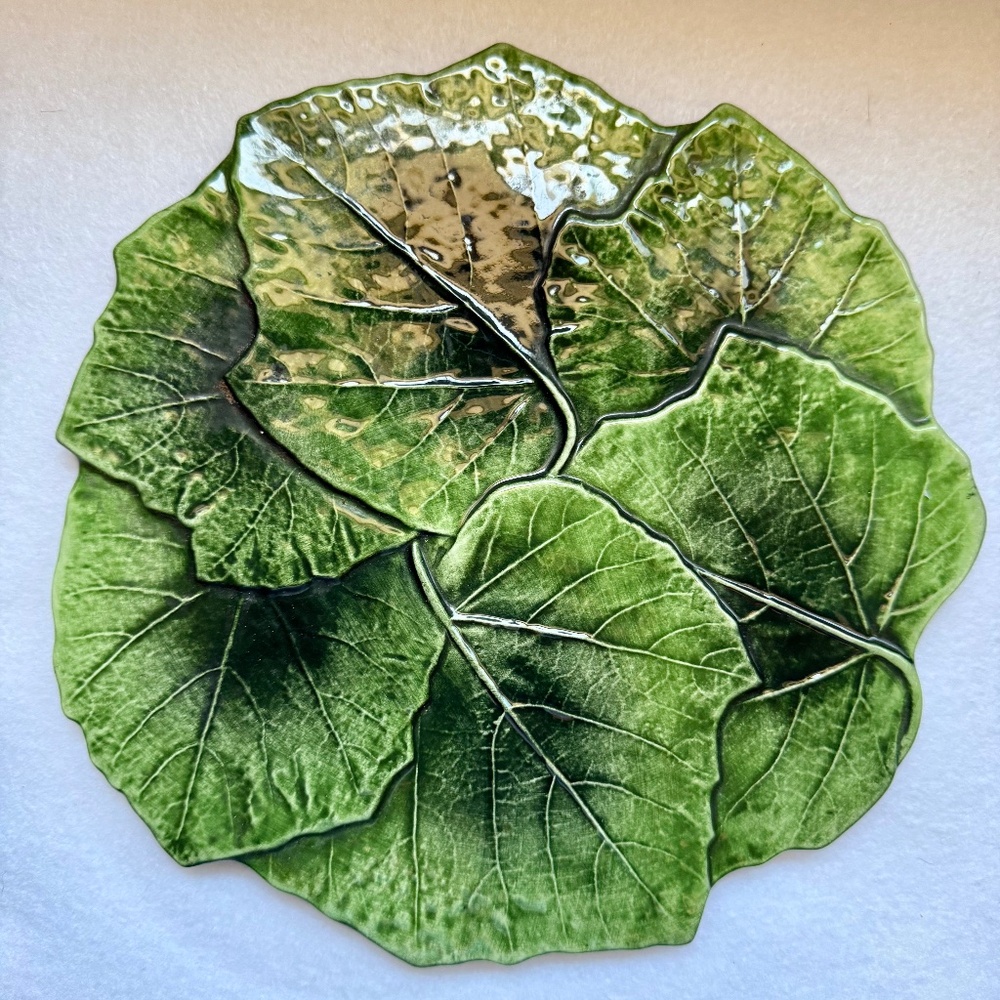 Vintage Vietri Foglia Fresca Majolica Italian Green Leaves Plate